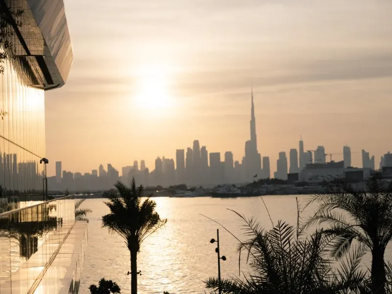 Dubai Marina vista aerea al tramonto